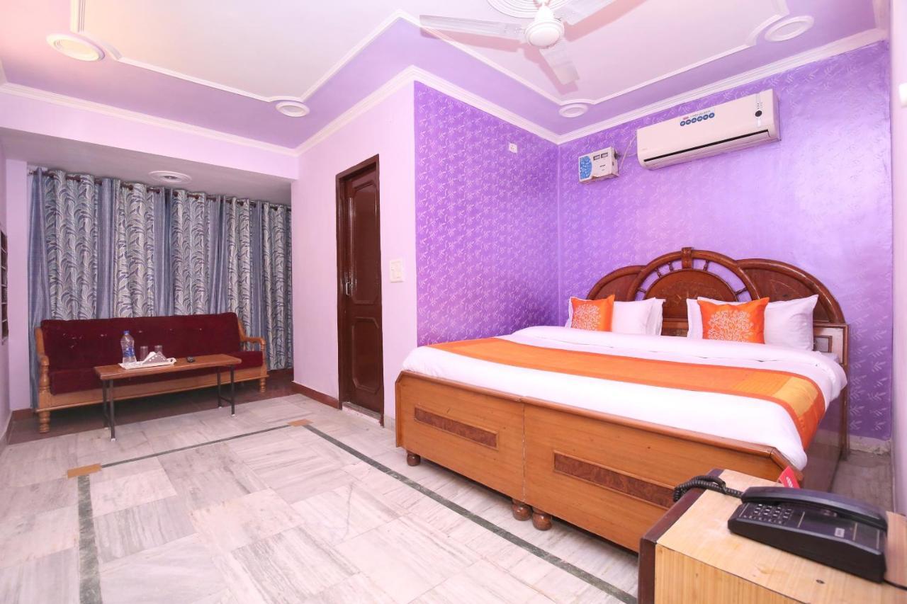 Super Hotel O Rajesh Palace Chandīgarh Екстериор снимка
