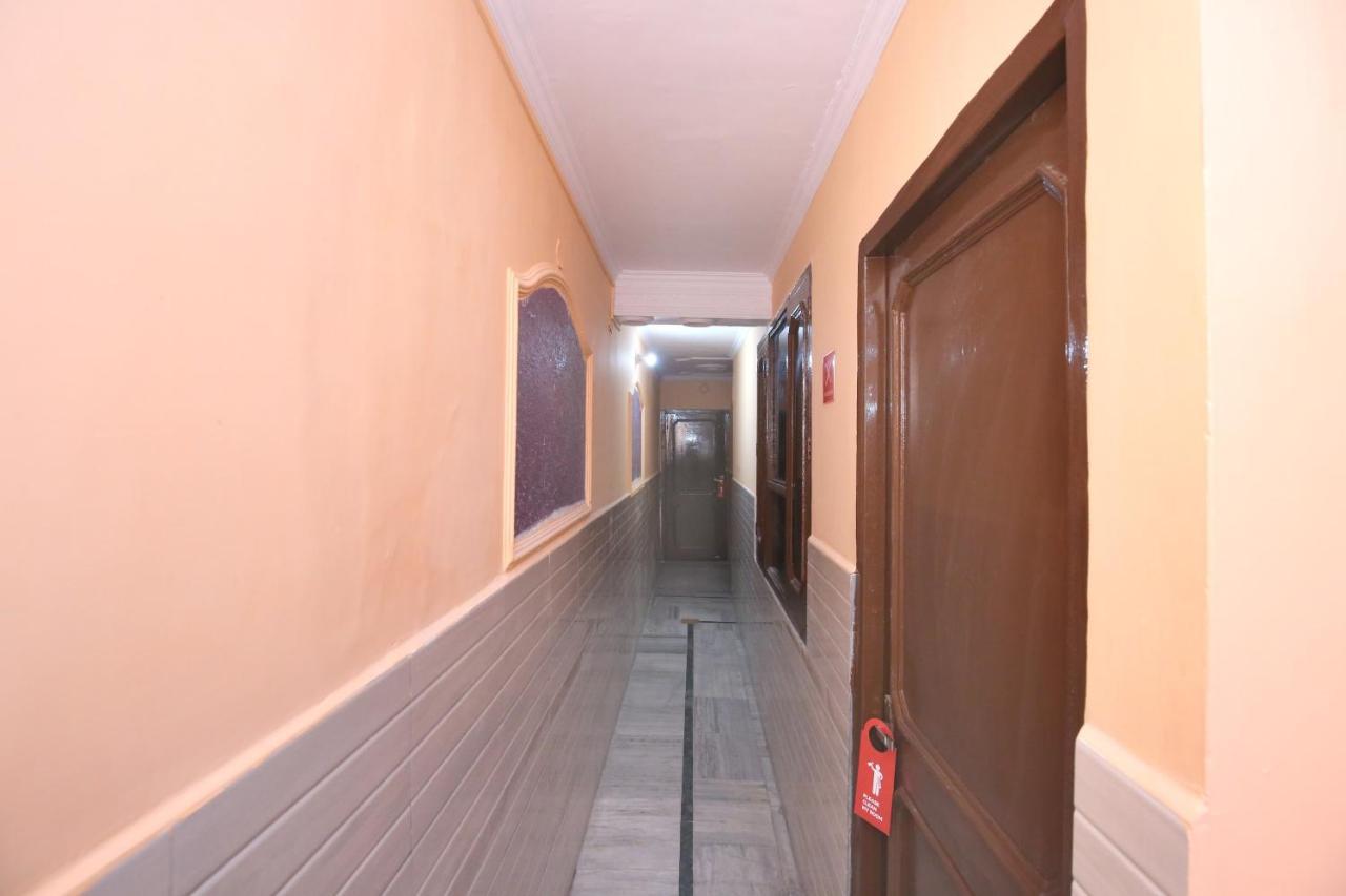 Super Hotel O Rajesh Palace Chandīgarh Екстериор снимка
